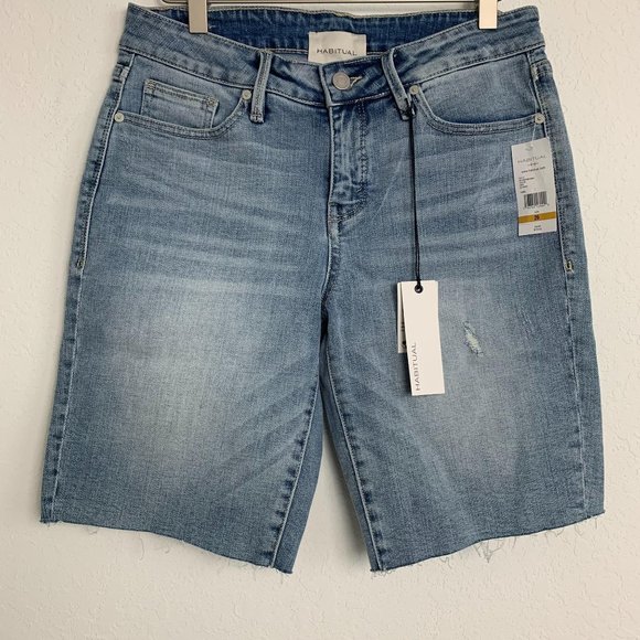 Habitual Raw Cut Hem Jean Shorts - Picture 1 of 9